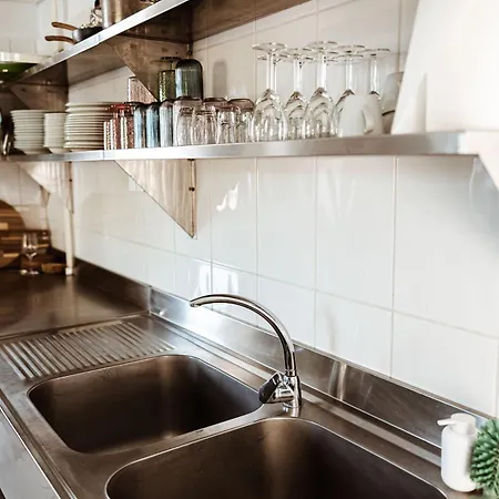 דירה Rafi Vendeghaz