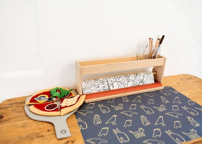 Rafi Vendeghaz 바다초니토마이